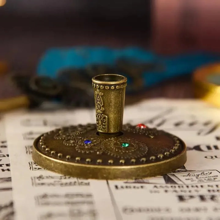 Elegancki zestaw do pisania z bialym piorem i vintage akcesoriami