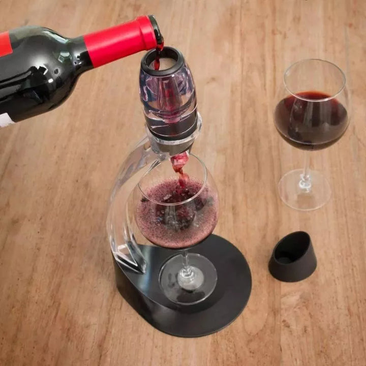 Aerator i dekanter do wina z zakrzywionym stojakiem