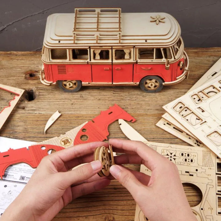 Puzzle 3D z drewna Retro Auto