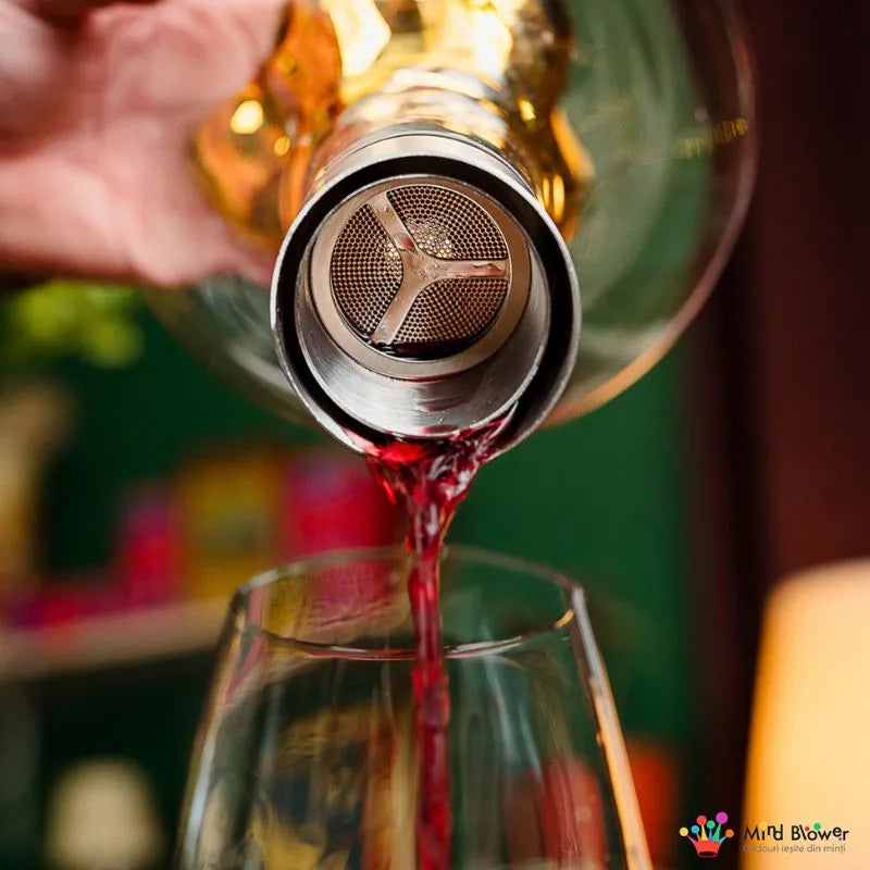 Karafka prezentowa Złota Góra Na Szczycie Świata z kulkami czyszczącymi