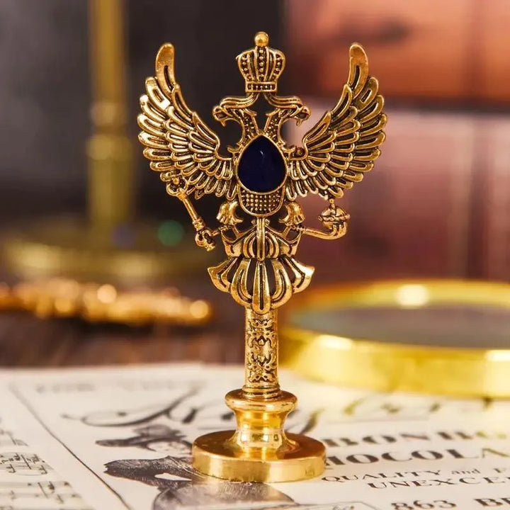 Elegancki zestaw do pisania z bialym piorem i vintage akcesoriami