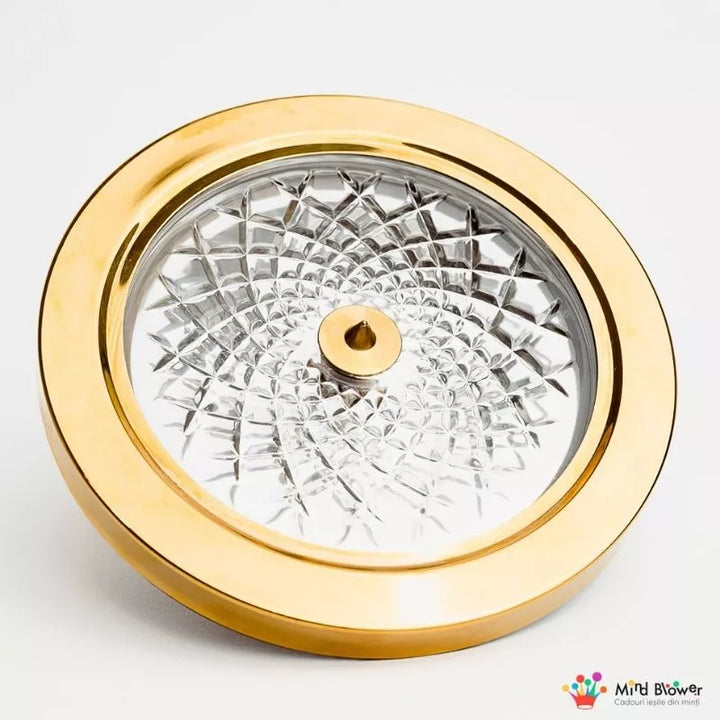 Złota karafka obrotowa do alkoholu