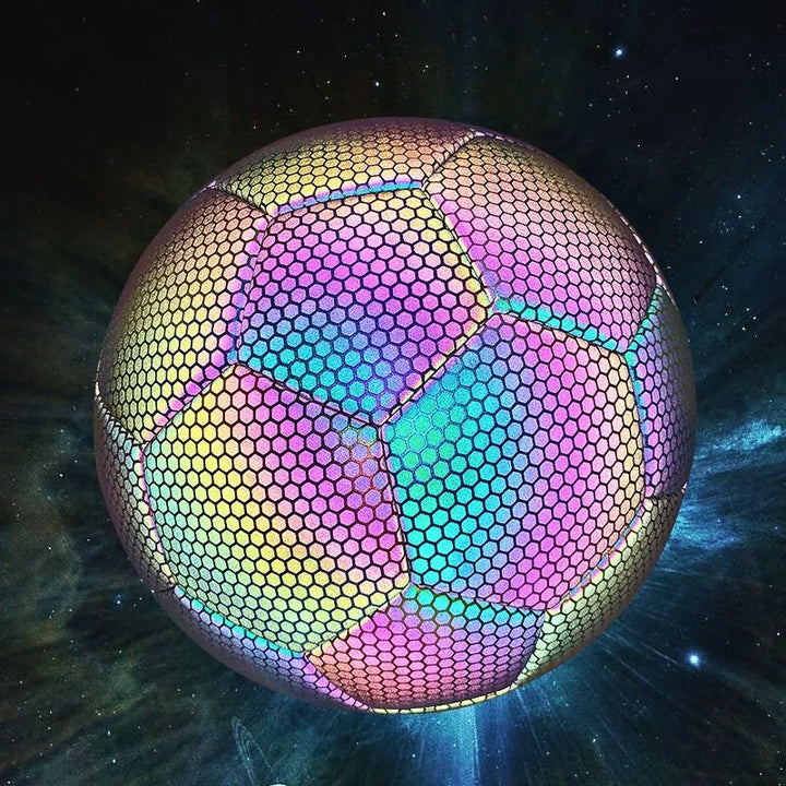 Piłka nożna z efektem odblaskowym