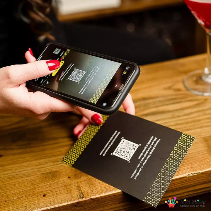 Zestaw prezentowy Cocktail Shaker Mixology z 11 akcesoriami 750 ml Srebrny