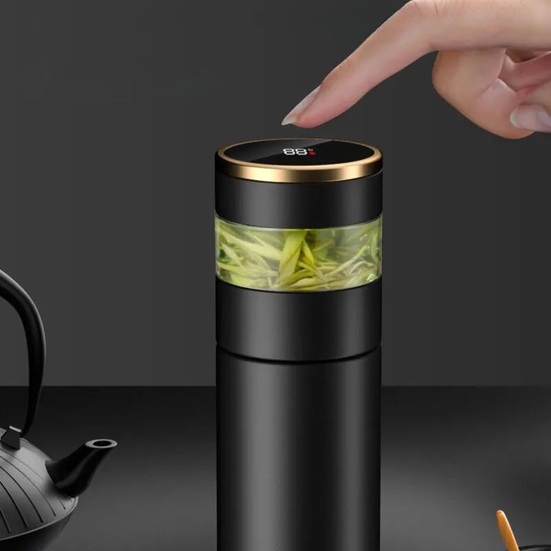 Termos z zaparzaczem nowoczesny z ekranem LED